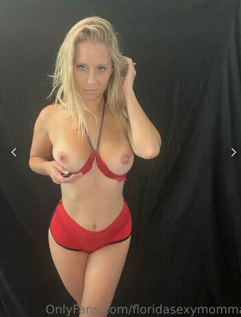 FloridaSexyMomma Nude Leaks OnlyFans Photo 33