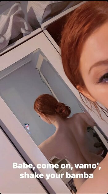 fraaoula / Naz Nude Leaks Photo 13