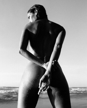 Francesca Pey / aboutcess / peyzki Nude Leaks OnlyFans Photo 14