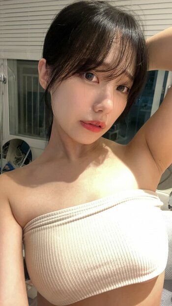 Ggyong_ee 굥이___ / gyu.__.o Nude Leaks Photo 13