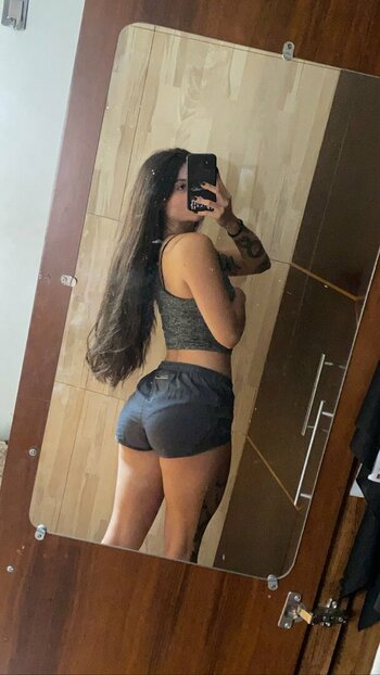 Giovanna Aguiar / Atrasada do Enem / giovanna4guiar / giovannkfkd Nude Leaks Photo 16