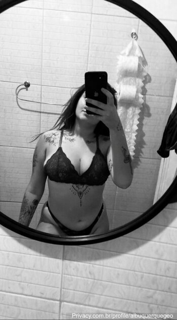 Giovanna Moreira / albuquerquegeo / giomoreira_7 / giovannamoreiraaa Nude Leaks Photo 2