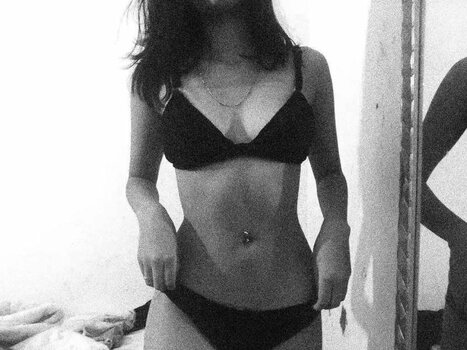 Girl Brazil / Sem Mimi / brazilsweetgirl / hotbraziilians Nude Leaks OnlyFans Photo 80