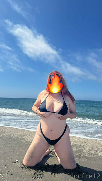 girlonfire12 Nude Leaks Photo 24