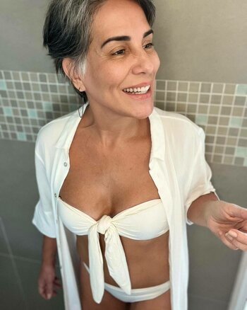 Gloria Pires / gpiresoficial Nude Leaks Photo 20