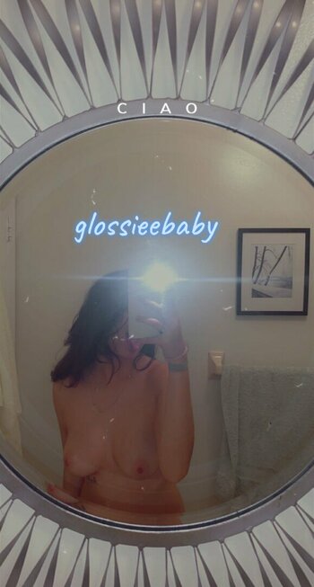 Glossieebaby / Superduperaggs / glossiebaby Nude Leaks OnlyFans Photo 5