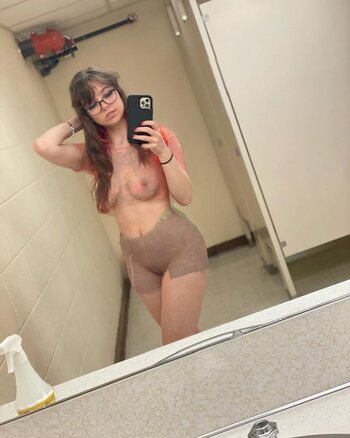 goblin_gamerlive Nude Leaks Photo 15