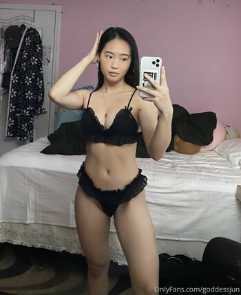 Goddessjun / anyuser / oppagains Nude Leaks OnlyFans Photo 17