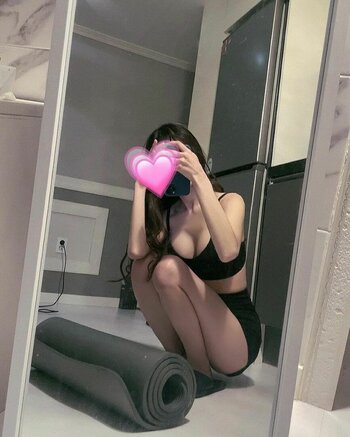 gpdnjs__k / WON / hilanawon / 김혜원 Nude Leaks OnlyFans Photo 10