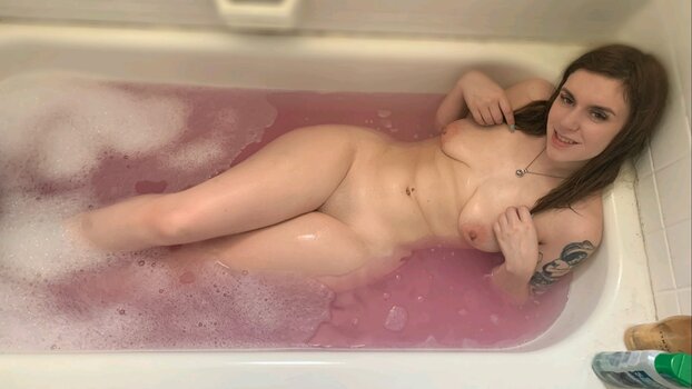Graceizjacobs / Belladollxxxx8 Nude Leaks OnlyFans Photo 10