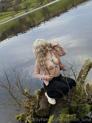 Gremlin_Luna / Luna Nyx - "19 year old / Scottish Stripper / OF Creator" Nude Leaks OnlyFans Photo 14