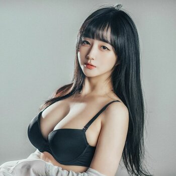 Han Jina 한지나 / a12486 Nude Leaks Photo 3