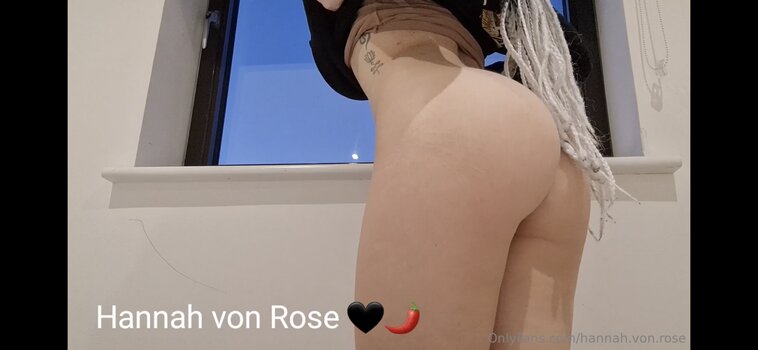 Hannah Von Rose / HannahVonRose1 / XgothicxKittyX / hannah.von.rose / lilithvonrose.ink / xHannah-Rosex Nude Leaks OnlyFans Photo 3