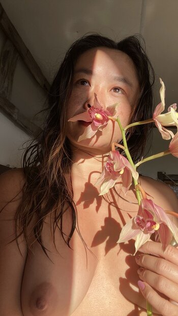 Hannah Wang / hannah.olia.wang / hannahwanggg Nude Leaks Photo 15