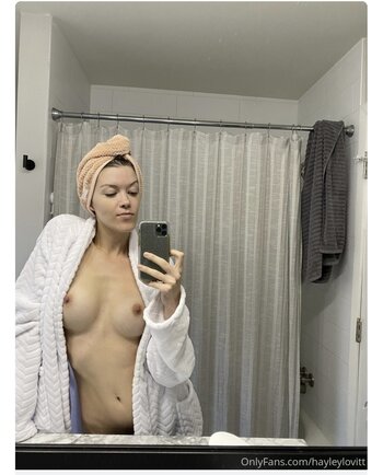 Hayley Lovitt / hayleylovitt Nude Leaks OnlyFans Photo 13