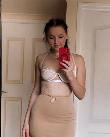 hayleypeckover Nude Leaks OnlyFans Photo 18