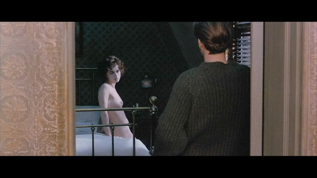 Helena Bonham Carter / bonham.carter Nude Leaks Photo 107