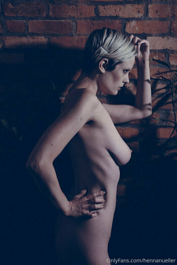 Henna Nueller / hennan.model / hennanueller Nude Leaks OnlyFans Photo 32
