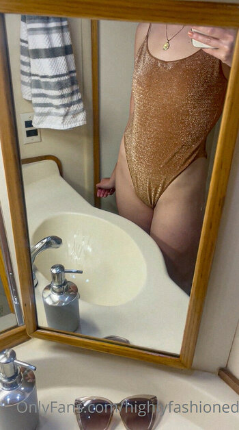 Highlyfashioned Hayley / haleyhottie99 / itshighlyfashioned Nude Leaks OnlyFans Photo 10