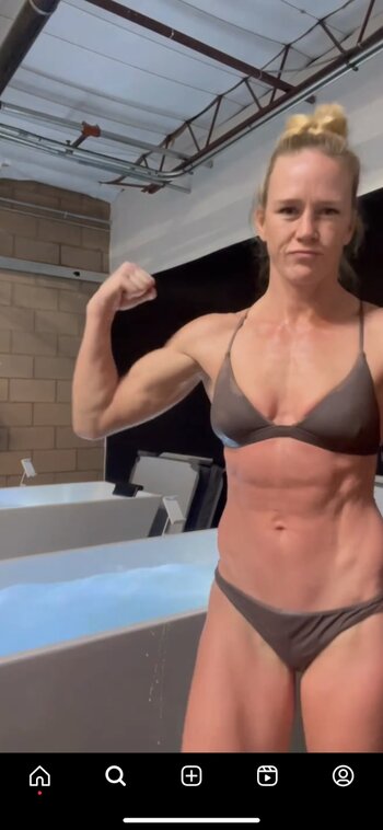 Holly Holm / hollyholm Nude Leaks Photo 36