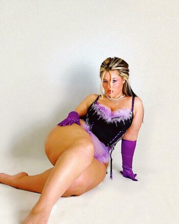 Holly Marston / hollymarston Nude Leaks Photo 15