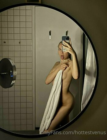 hottestvenus Nude Leaks Photo 24