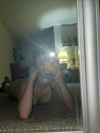 iamhanny / Hanny / https: / iamhanny98 Nude Leaks OnlyFans Photo 19