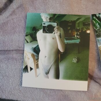 iazurey Nude Leaks Photo 27