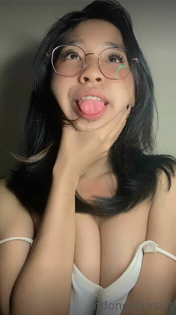 id_babygirl / indonesianslut Nude Leaks OnlyFans Photo 26