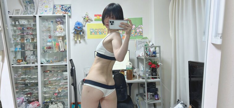 Iiniku Ushijima / prdtrt_shop Nude Leaks Photo 24