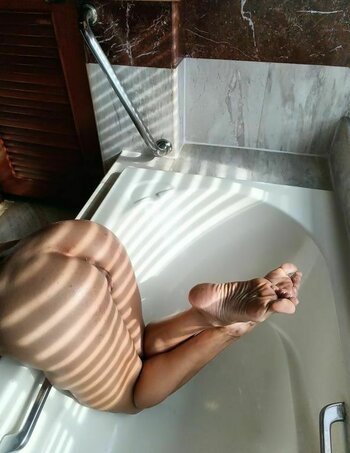 Inna Tikhonova / Tikhoninna / onlynessie / sailorlynx Nude Leaks OnlyFans Photo 11