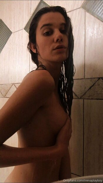 Irena Greku / g_r_e_k_u Nude Leaks Photo 9