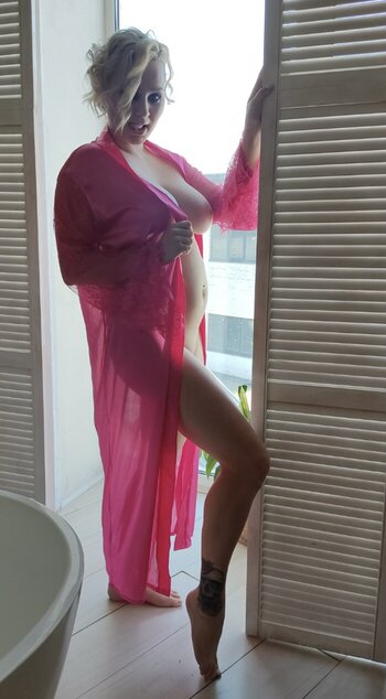 Irina Bessonova / ssyhka2589 Nude Leaks Photo 10