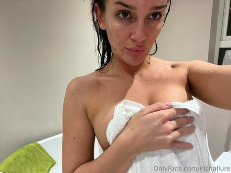 irishallure Nude Leaks Photo 27