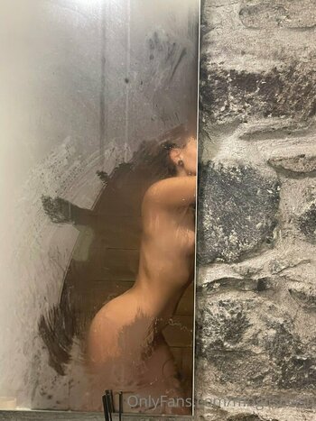 itsmemogli / moglistrash Nude Leaks OnlyFans Photo 23