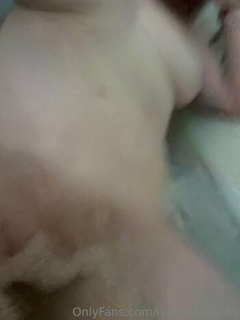 ivypearl42069 / ivy.pearl42069 Nude Leaks OnlyFans Photo 5