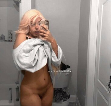 IvyPrey / Ivyisprey / https: / preymeat Nude Leaks OnlyFans Photo 6