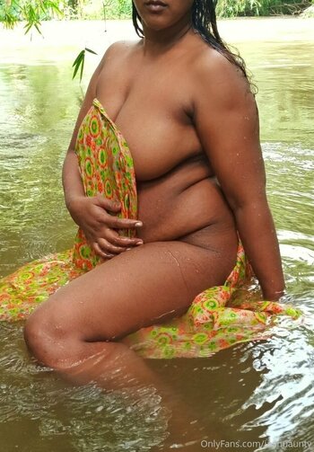 jaanuaunty Nude Leaks Photo 25