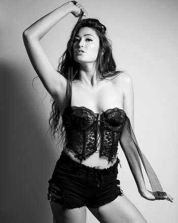 Jacki Jing / jackijing Nude Leaks Photo 8