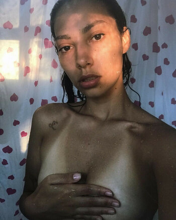 Jaiane Nunes / jaianefcnunes Nude Leaks Photo 11