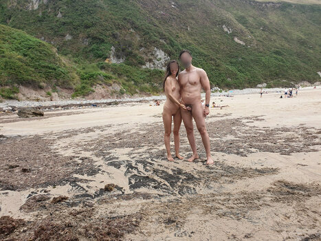 Jamon Dumen / cfnmcouple Nude Leaks Photo 13
