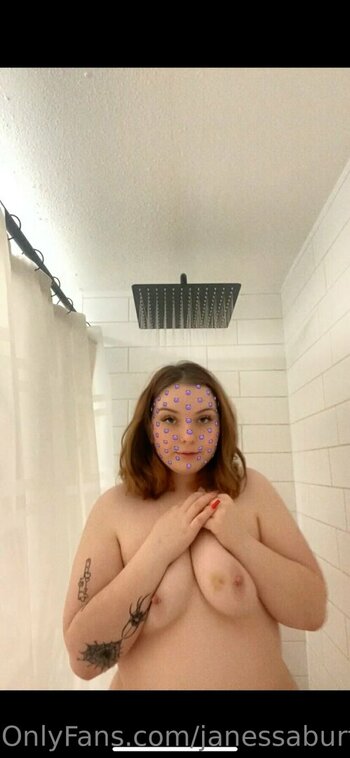 janessaburton Nude Leaks Photo 8