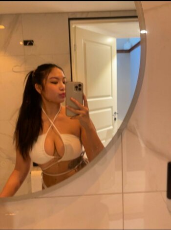 janet.ttp / awhore.able / janetpham / lildedjanet Nude Leaks OnlyFans Photo 8