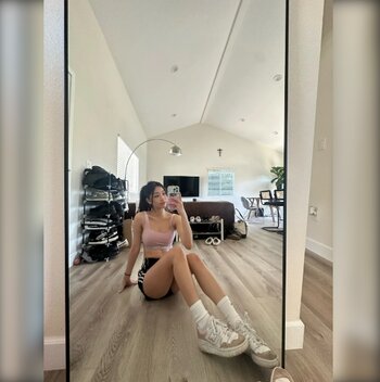 Jasmine Nguyen / jasminenguyener Nude Leaks Photo 3