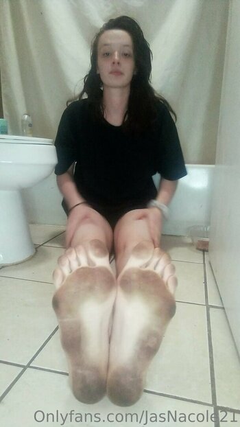 JasNacole21 / Queen Jas / feet.queen Nude Leaks Photo 9