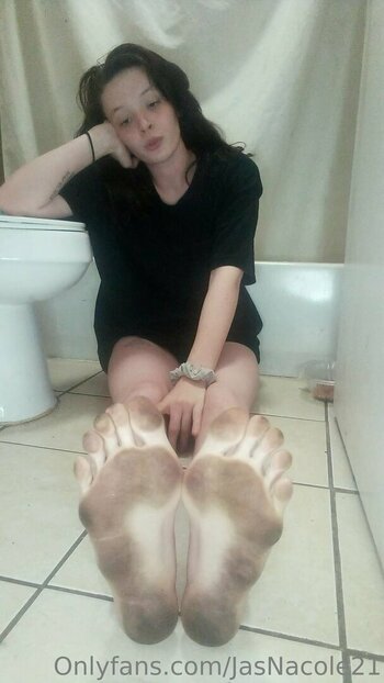 JasNacole21 / Queen Jas / feet.queen Nude Leaks Photo 17