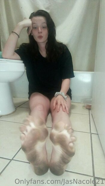 JasNacole21 / Queen Jas / feet.queen Nude Leaks Photo 21