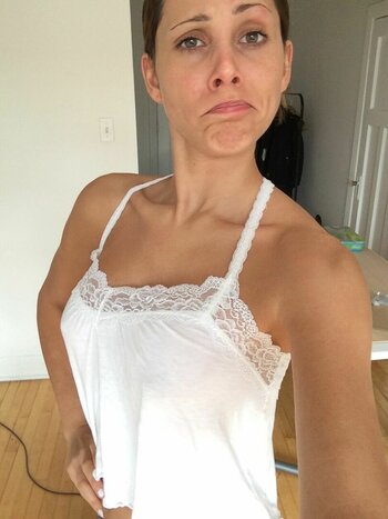Jessica Metni / her.must Nude Leaks Photo 42