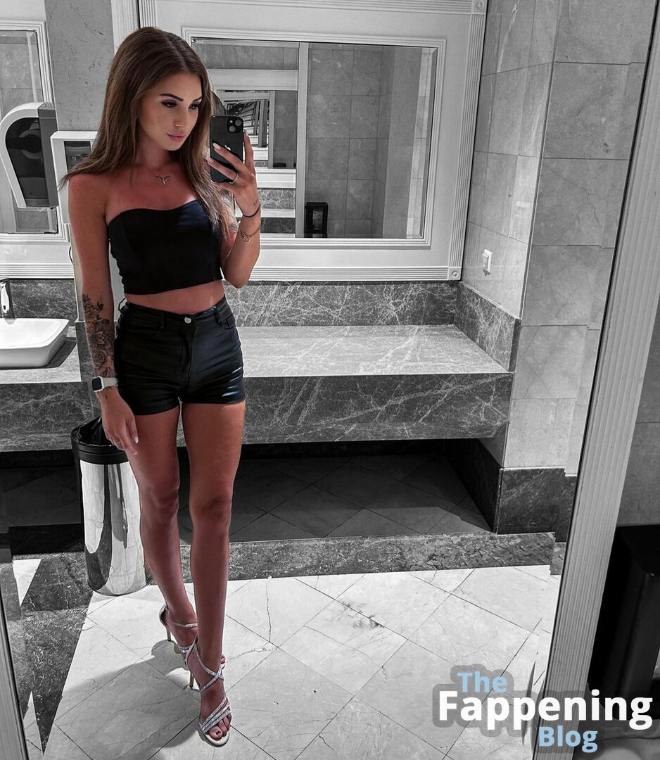 Jessica_ne  Jessica Neumann  Jessy_ne Nude Leaks OnlyFans Photo 4 |  TheFappening