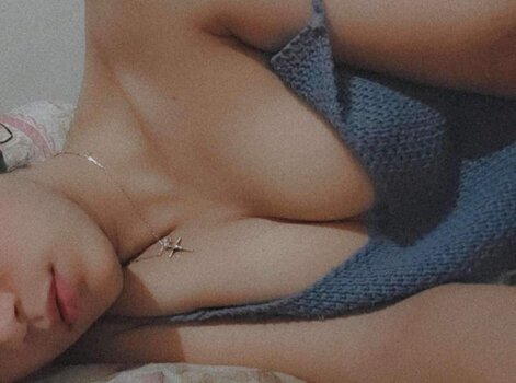 Joy Morozesky / Hwan Leen / hwan_leen / joy_morozesky Nude Leaks OnlyFans Photo 10